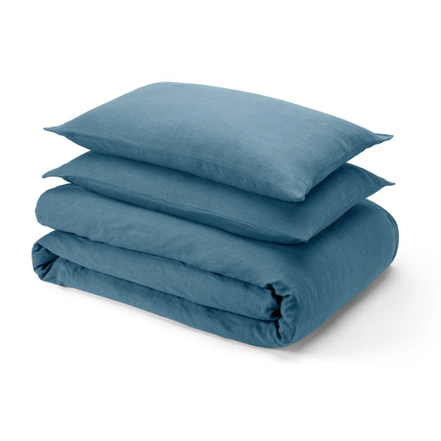Essential Linen Sheet Set - folded set with pillowcases